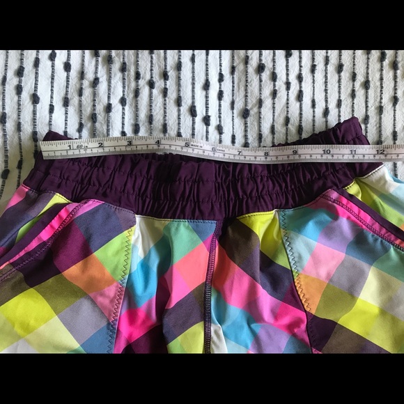 LULULEMON Sea Check Shake and Break Shorts - Picture 8 of 8